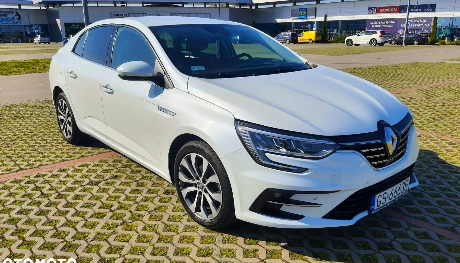 słupsk Renault Megane cena 79900 przebieg: 38500, rok produkcji 2021 z Słupsk